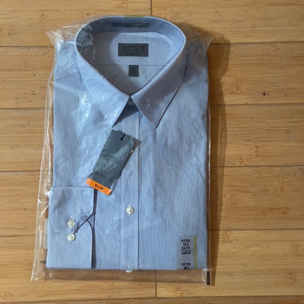 Men’s Arrow Dress Shirt